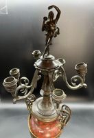 Beau vase en marbre griotte, bronze doré et patiné à décor d… (photo 3)