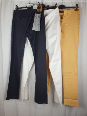 Lot de 3 Pantalons Chinos pour Homme Un ensemble polyvalent …