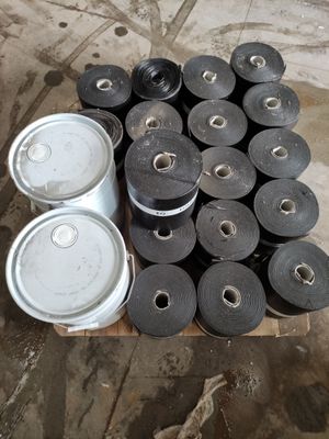 2 Bidons de primaire bitume SR ADEROSOL SR et rouleaux de ba… - Photo 1