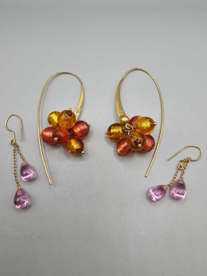 Deux paires de pendants oreilles OR et verres, poids brut 19… - Photo 1