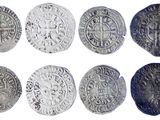 un lot de six pièces d'argent présentant des motifs différents