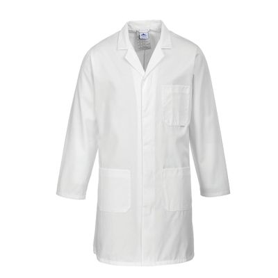 une blouse blanche de laboratoire sur fond blanc