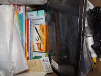 ECOLE / PAPETERIE - Fort Lot de fourniture d'école / Papeter… (photo 2)