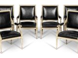 lot de six fauteuils en cuir noir de style Louis XVI