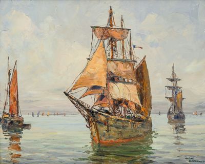 un tableau représentant un bateau sur l'eau, avec d'autres bateaux en arrière-plan