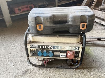 Groupe électrogène HDN et meuleuse