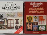une paire de livres sur les antiquités françaises et les objets de décoration anciens