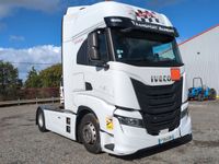 LIEU DE STOCKAGE : Tours - IVECO - TRACTEUR ROUTIER 4X2 SWAY… (photo 2)