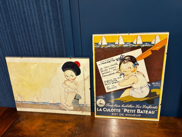 Deux cadres publicitaires « Petit bateau »