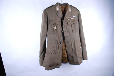 Une veste française France 40