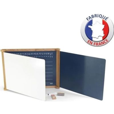 une image représentant un tableau blanc avec un cadre en bois et un tableau bleu sur lequel figure un drapeau français