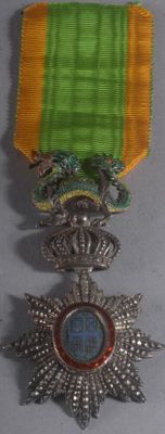 médaille de l'Ordre du Mérite de l'Ordre de la République de Chine