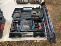 Laser Bosch Professionnal GLL3-80 avec trepied BT150