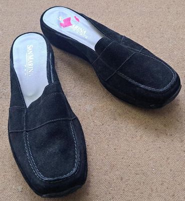 76 / Paire de chaussures - SAN MARINA - Pointure 40 //…