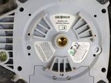 a close up of a motor that is sitting on the ground