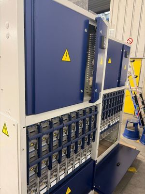 une image d'une machine dans une usine