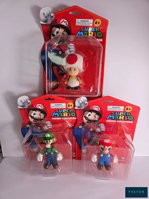 trois figurines de Mario et Luigi issues de la série « Super Mario Bros » de Nintendo