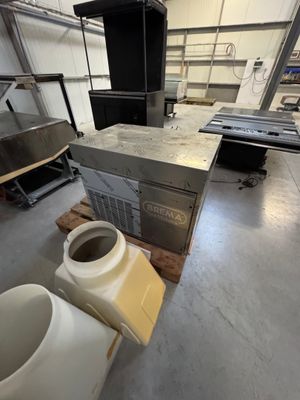 Machine à glace BREMA ICE MAKER 350A - Lot vendu sans TVA ré…