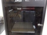 an image of a machine that is sitting on a table