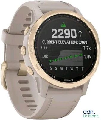 La montre connectée GPS Garmin est conçue pour vous aider à trouver votre chemin