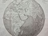 une vieille carte du monde sur laquelle figurent les continents