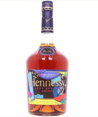 a bottle of henness ' s kentucky bourbon on a white background