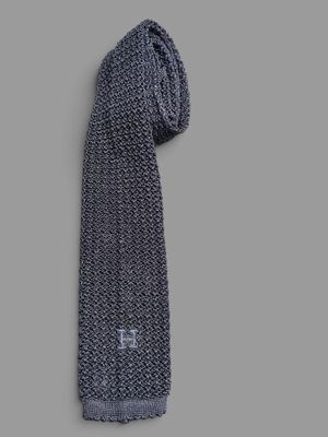 the hill knitted scarf in navy