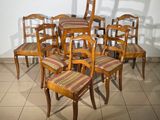 a lot of chairs that are arranged in a circle