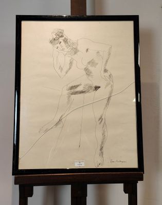 dessin représentant une femme nue posant devant un mur blanc, devant un chevalet
