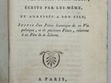un livre ouvert avec l'image d'un oiseau dessus