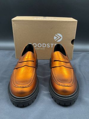 GOODSTEP, taille 39, modèle Belusa, mocassins en cuir orange…