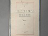 an old book with the title le silence de la mer written on it