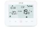 un gros plan d'un thermostat numérique sur fond blanc