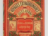 un vieux livre à la couverture rouge et aux lettres dorées