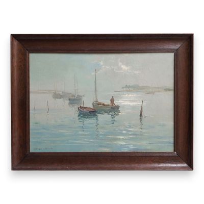 tableau représentant un homme dans un bateau sur l'eau, avec d'autres bateaux en arrière-plan