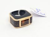 a ring that is sitting on top of a box