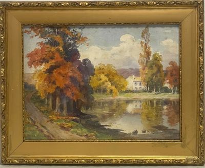 tableau représentant une rivière avec des arbres et une maison au loin