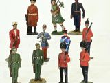 beaucoup de petits soldats alignés en rang