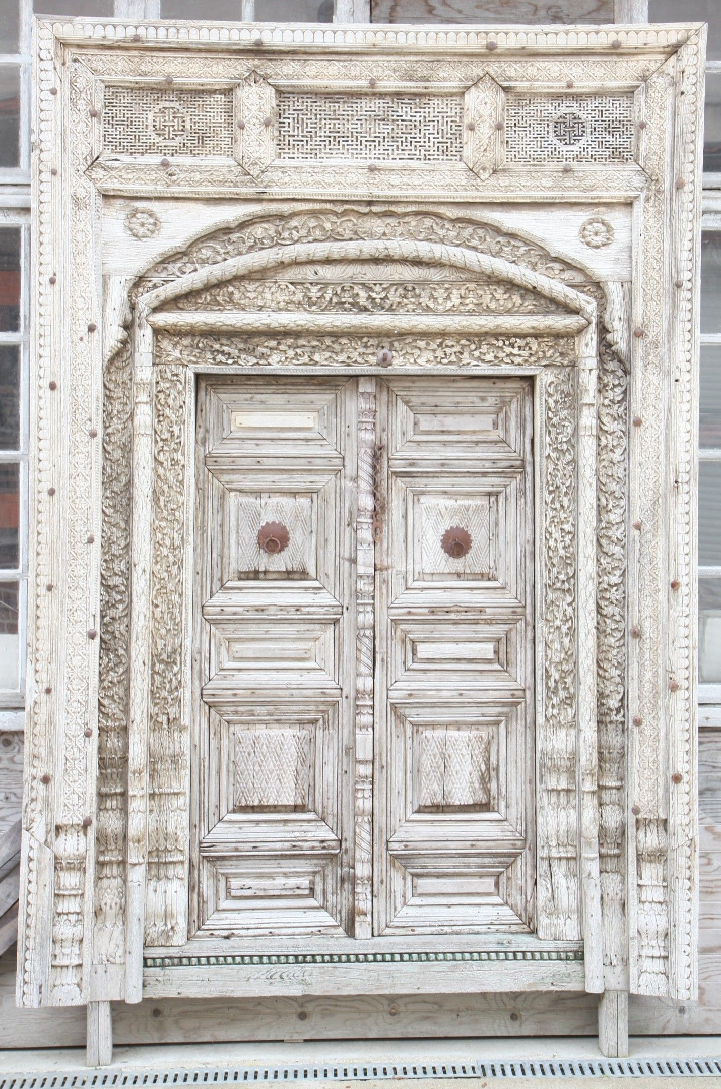 Objets d'art & Curiosités