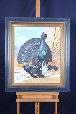 une photo d'un tableau représentant un paon posé sur un chevalet