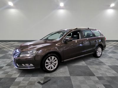 Volkswagen - Passat SW 1.6 Tdi 105 CR Fap Bluemotion Technol…