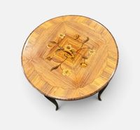 Paire de tables de salon en bois de placage, le plateau circ… (photo 2)