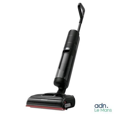 gros plan d'un aspirateur sur fond blanc