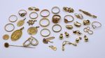 Lot de bijoux dépareillés en or jaune et or gris 750°/°°
Pds 60,...