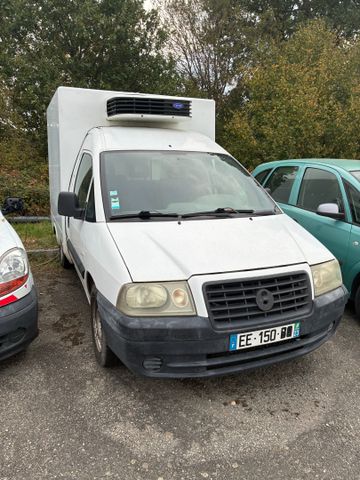 Vente sur désignation - Véhicule utilitaire FIAT Scudo immatricul