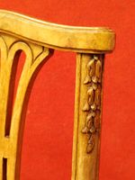 Paire de chaises en bois teinté, assise jaune, dossier ajour… (photo 4)