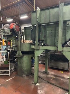 trémie bol vibrant FROHLICH WSI année 2002 n°2054 modèle 1… - Photo 1