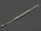 un bracelet en diamants et en or