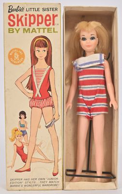 Poupée « Skipperer », la petite sœur de Barbie, de la marque Mattel, dans sa boîte d'origine