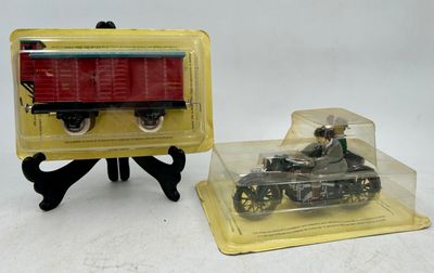 341 / CH-C2 / Moto et side car, jouet mécanique en tôl…